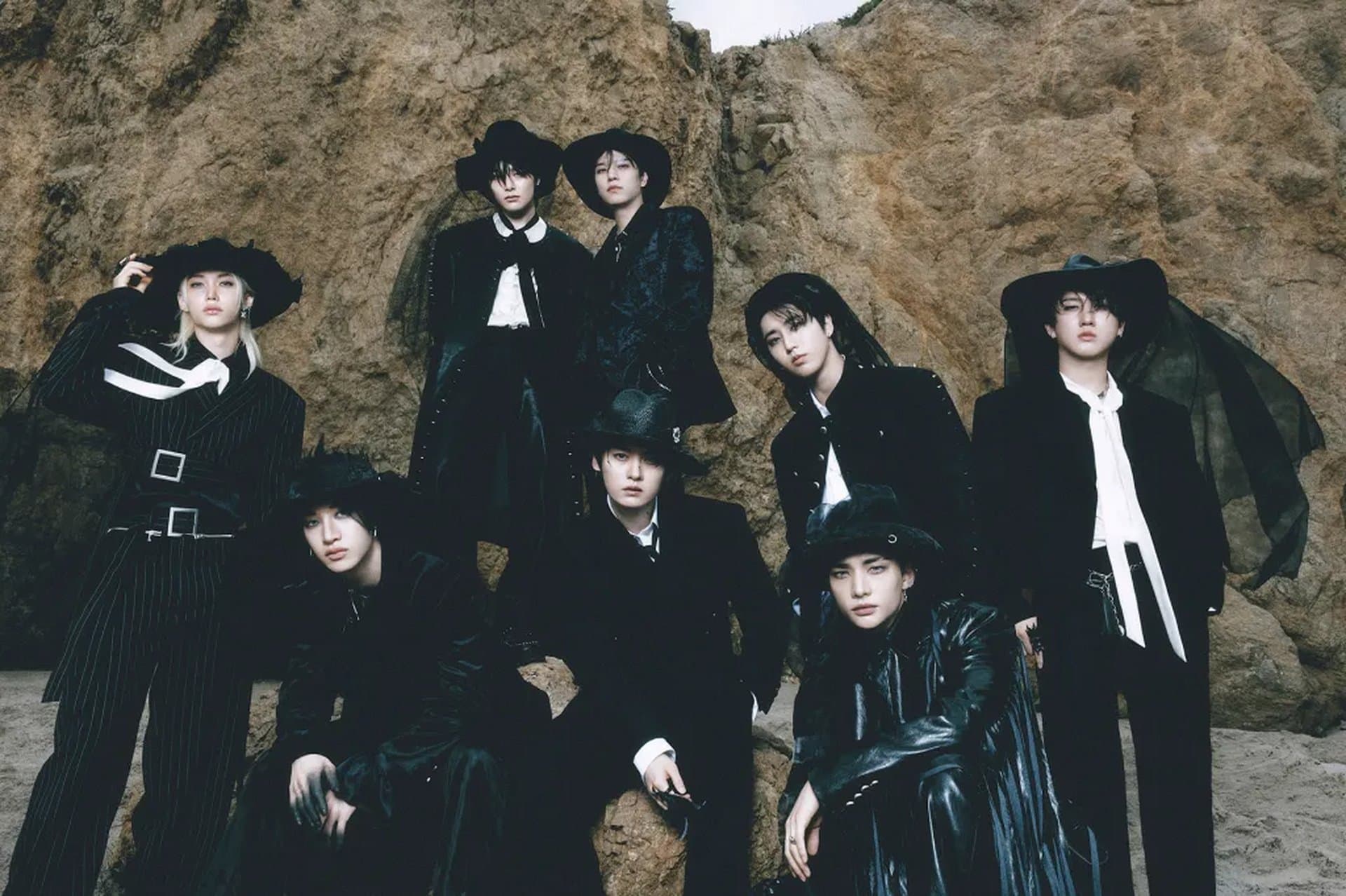 Stray Kids Claim Eighth No. 1 on Billboard 200 With ‘DO IT’