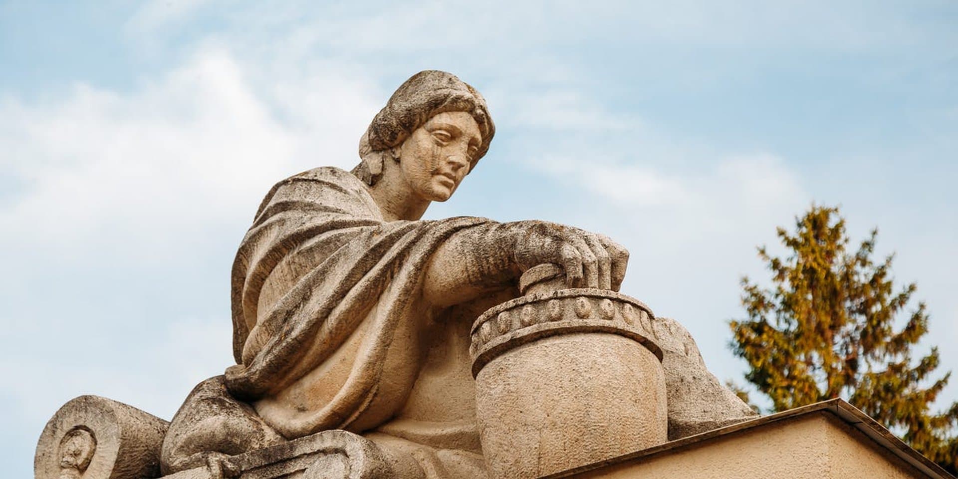 After 2,100 Years, Archaeologists Found the Missing Head of an Ancient Greek Statue