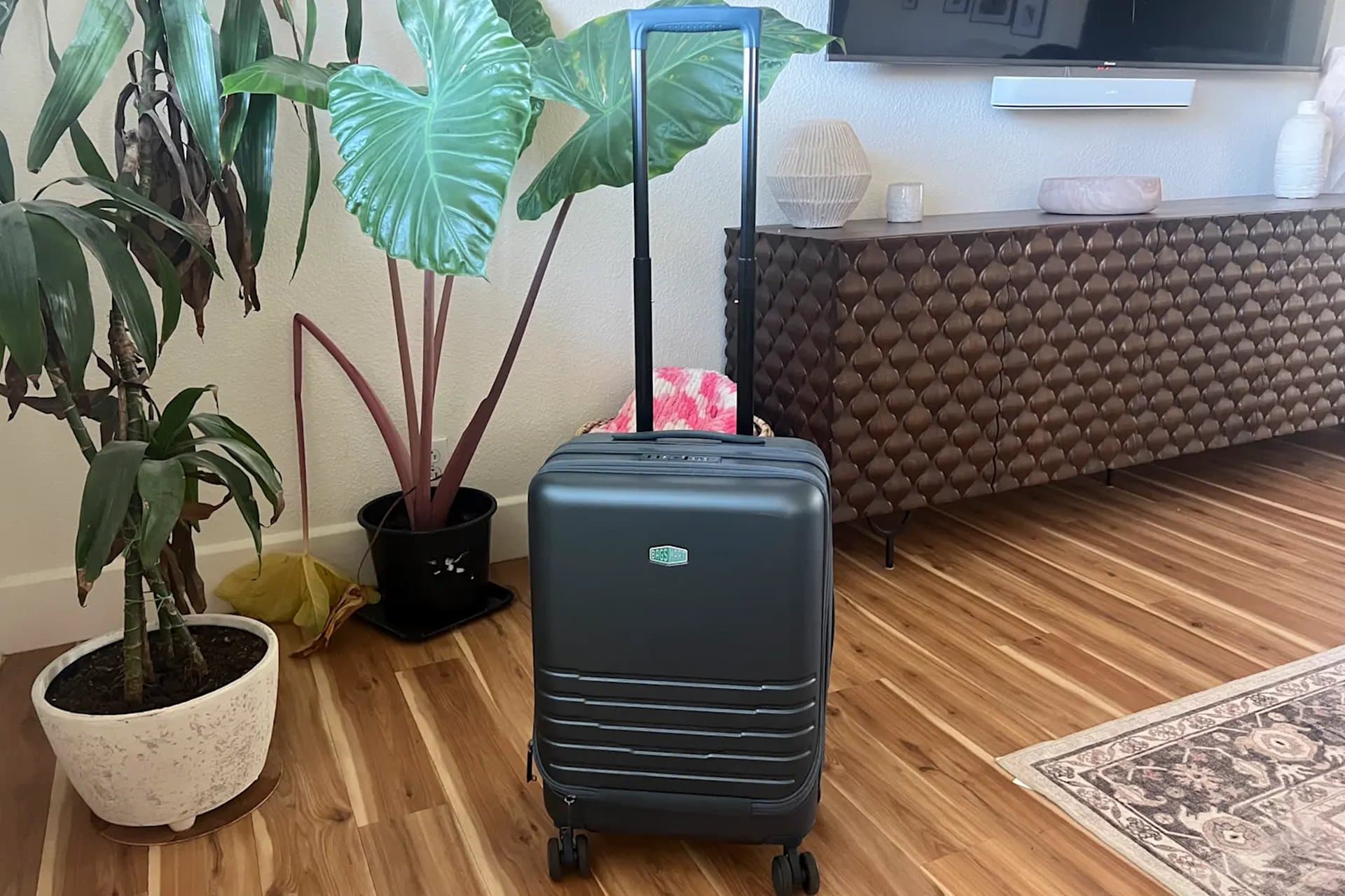 I Own Dozens of Suitcases, but This One Changed the Way I Pack (It’s So Clever)